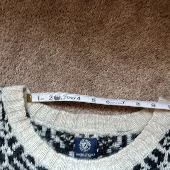 American Eagle Sweater Balck&White Ski Snowflakes Women Sz Med - Picture 7 of 8